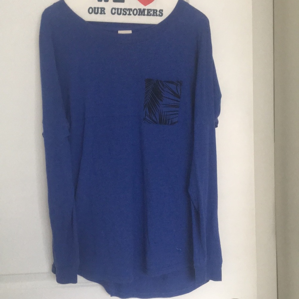 Blue, long sleeve tee